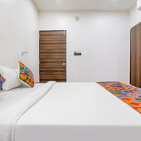 Fabhotel Lotus I Сурат Экстерьер фото