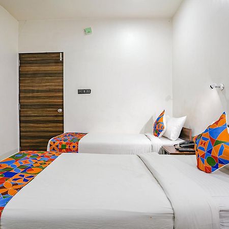 Fabhotel Lotus I Сурат Экстерьер фото
